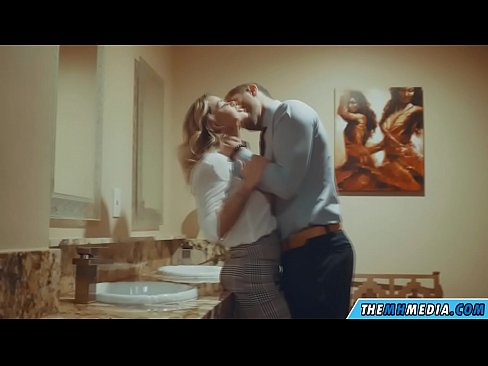 ❤️ Quan una rossa tetona et sedueix en un lavabo públic ❌ Porno vk al ca.poliglass34.ru